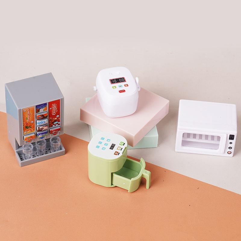 Commercial Kitchen Layout - Zestaw miniaturowych urządzeń kuchennych do domku
